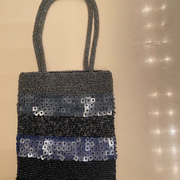 Paradox beaded evening bag - Picture 4 of 5